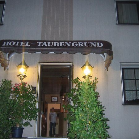 Airport-Hotel Zum Taubengrund Kelsterbach Exterior foto